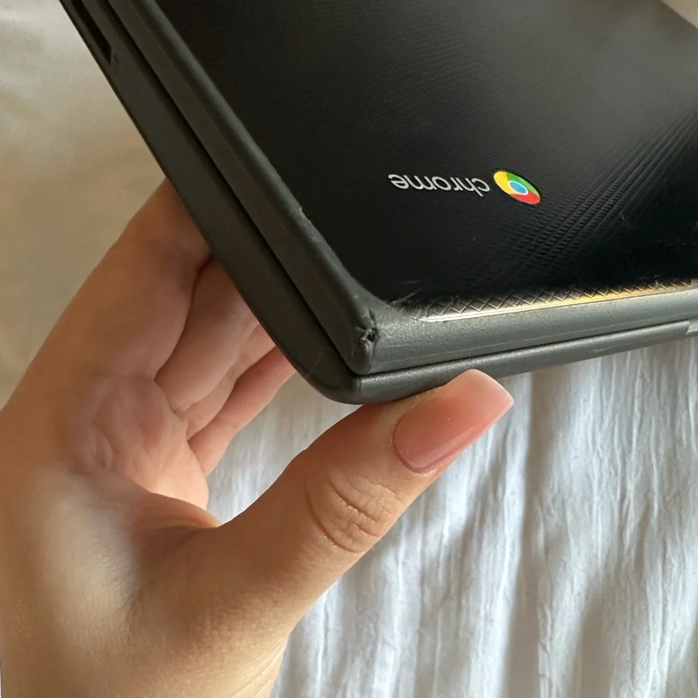 Touchscreen Lenovo 300e Chromebook | ChromeOS + Android + Linux